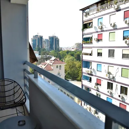 Haris No.2 Apartment *